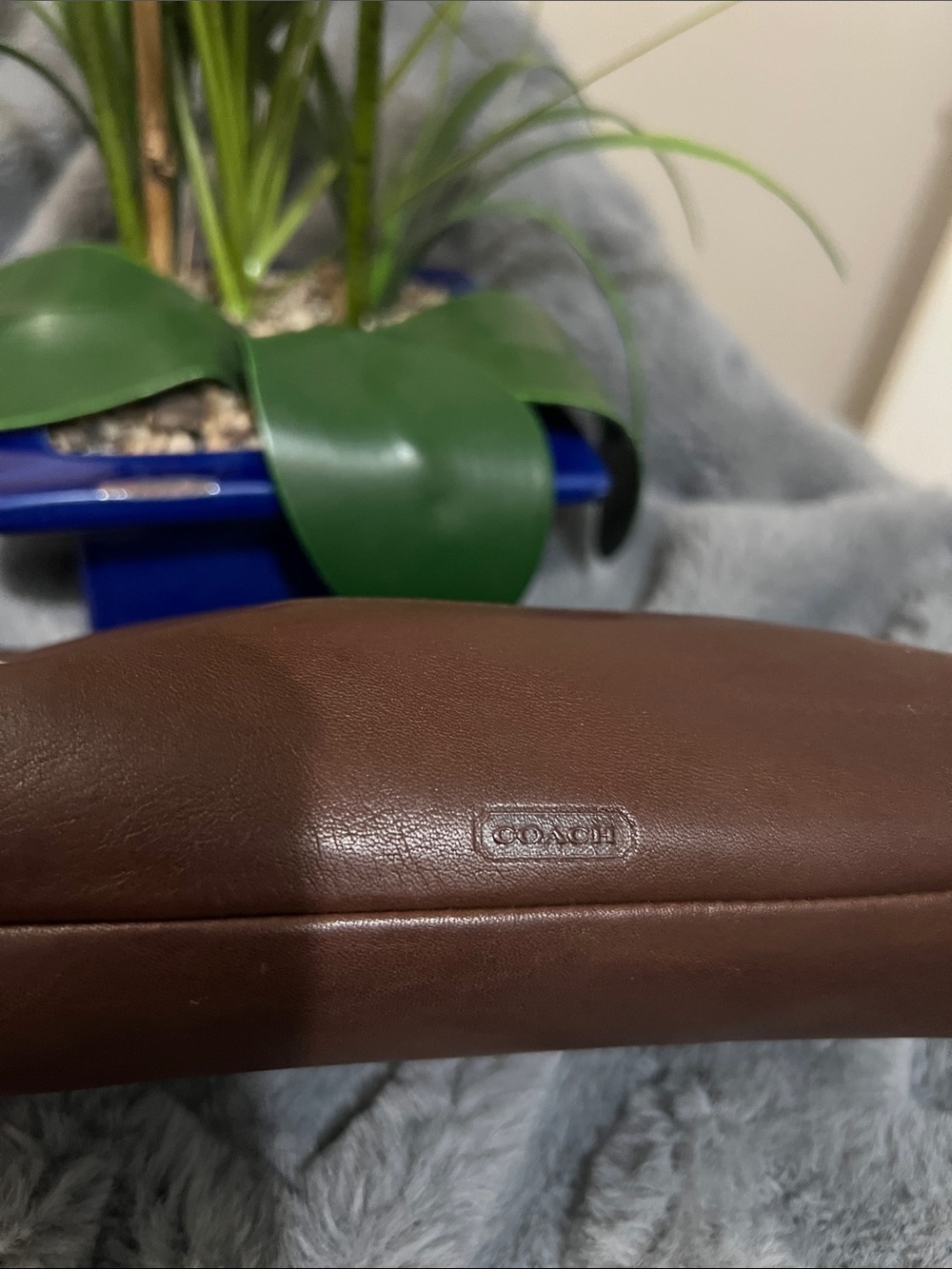Coach Vintage Mahogany Brown Leather Cosmetic Clutch EUC - Picture 3 of 8